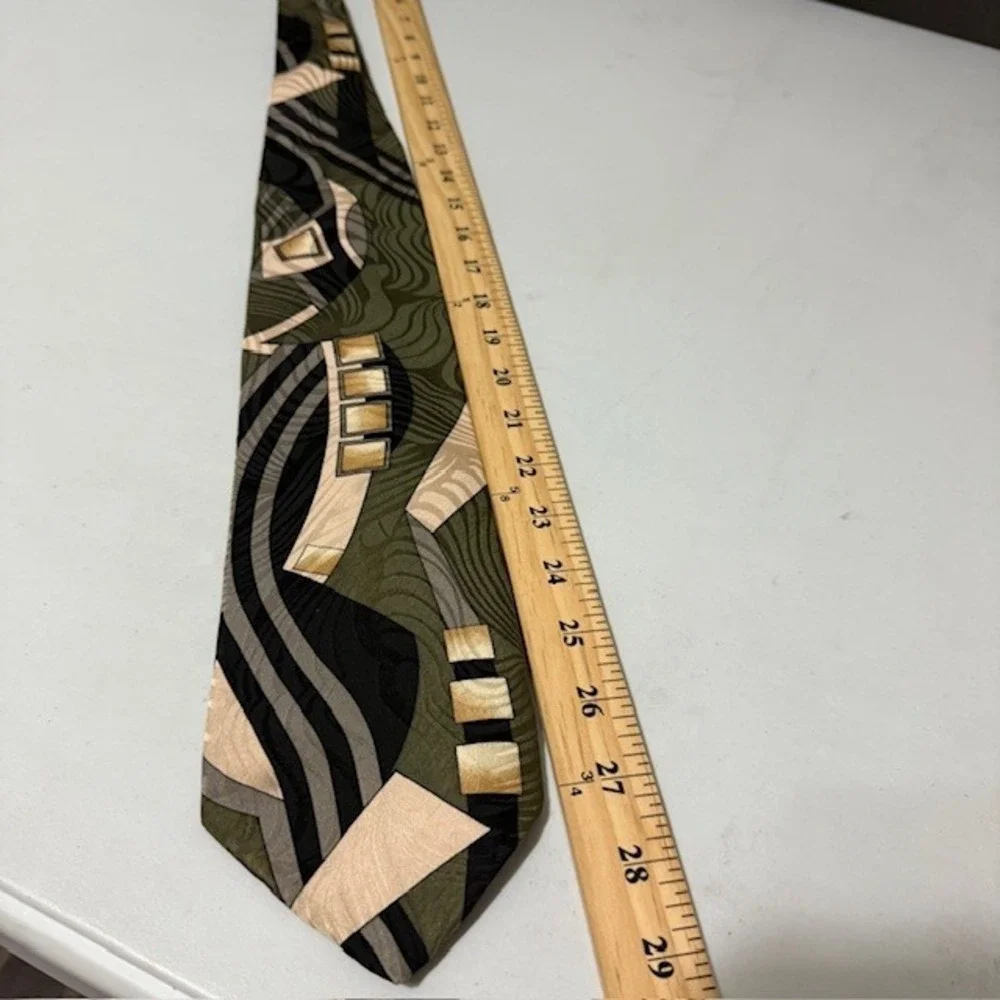 Pierre Balmain Paris Mens Vintage 80s Silk Tie Green Geometric Abstract